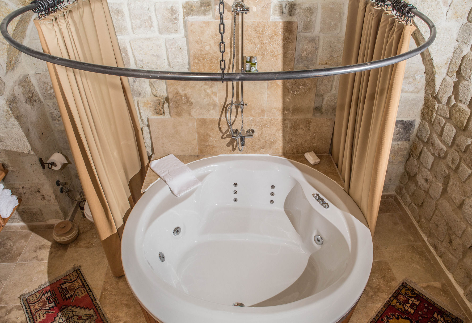 מלון אורגופ The Cove Cappadocia מראה חיצוני תמונה